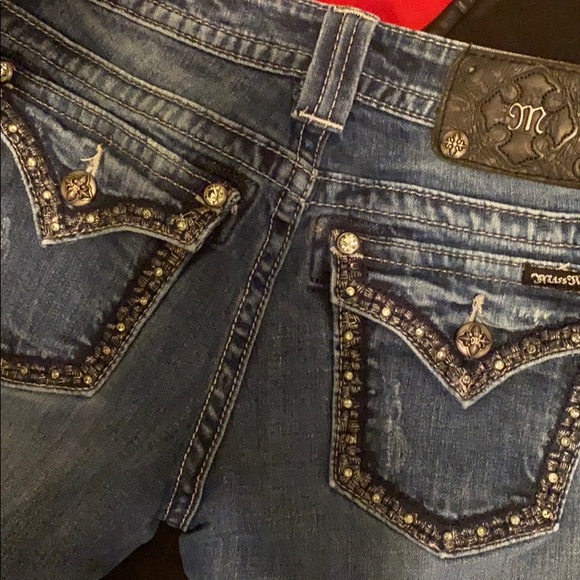 Jeans - Picture 3 of 4